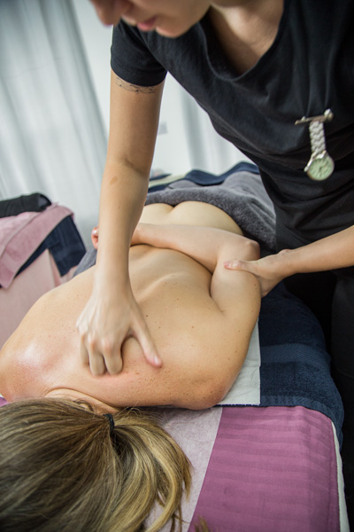 back massage - Edilma Therapy