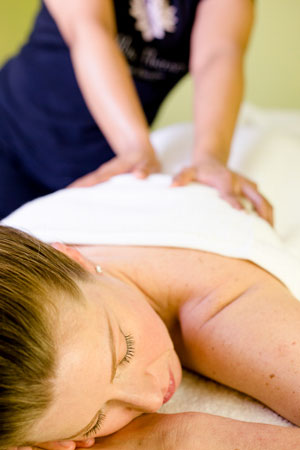 Relax Massage - Edilma Therapy