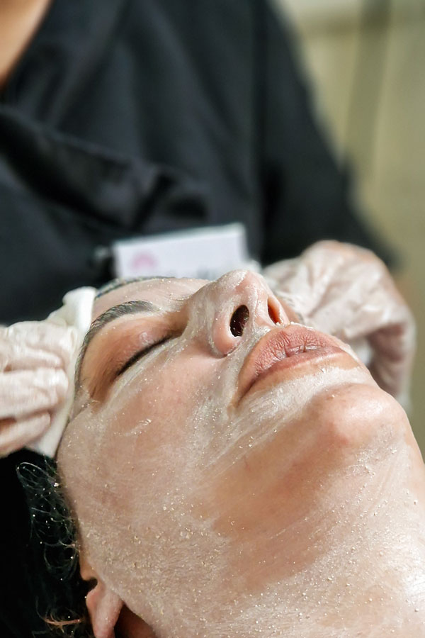 SeaSerenity Facial - Edilma Therapy